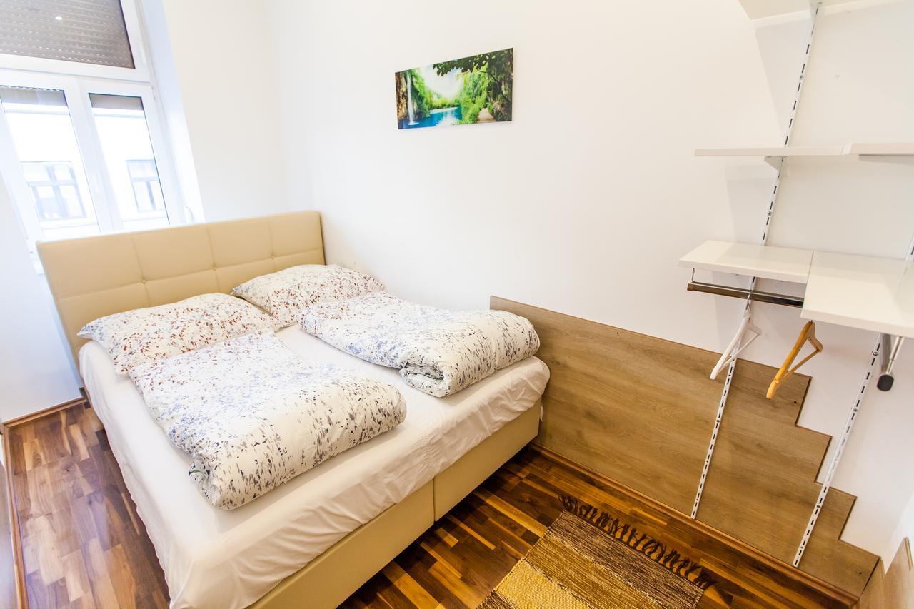Vienna Market Apartments & Free Parking Екстер'єр фото